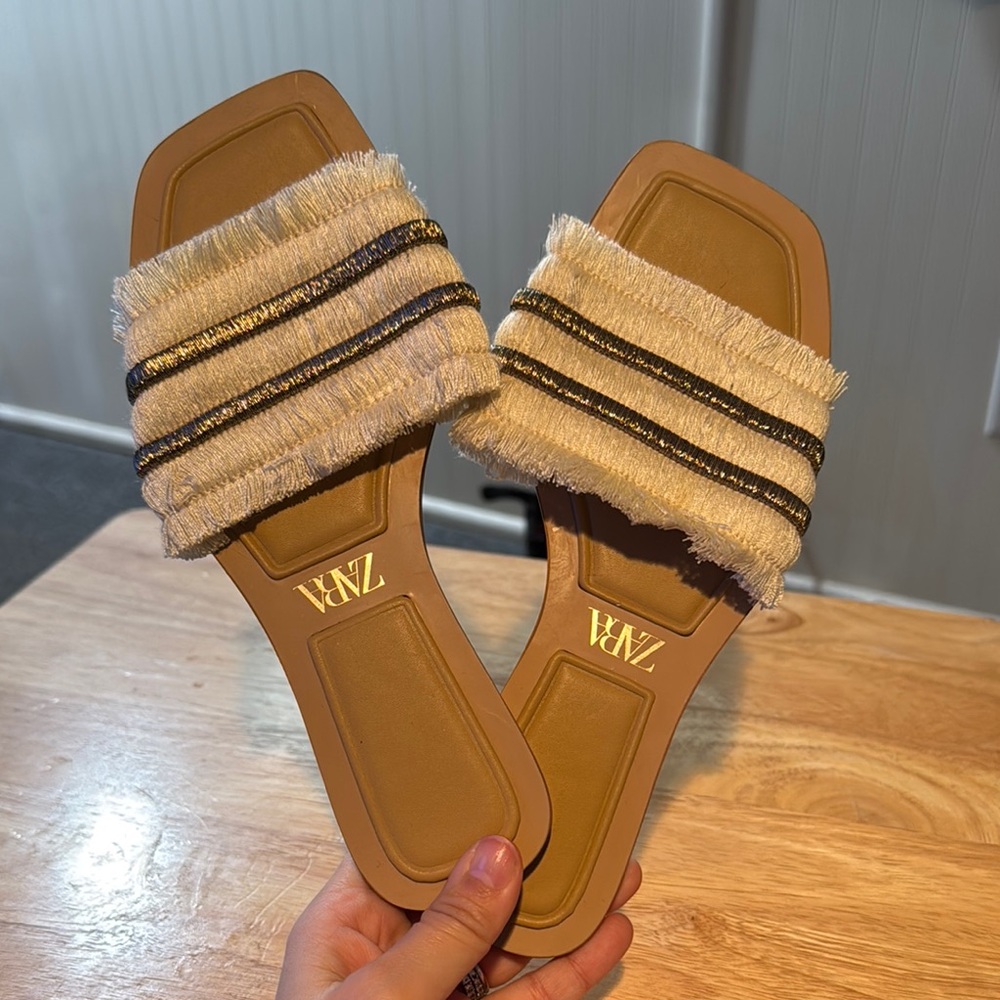 Zara Tan and Black Women's Sandals